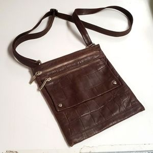 Arcadia Leather Crossbody